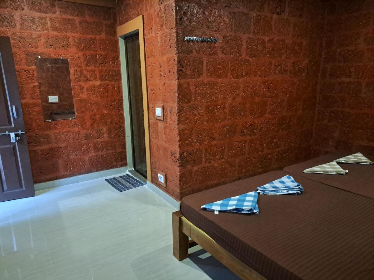 Kumta Palm Beach Resort מראה חיצוני תמונה