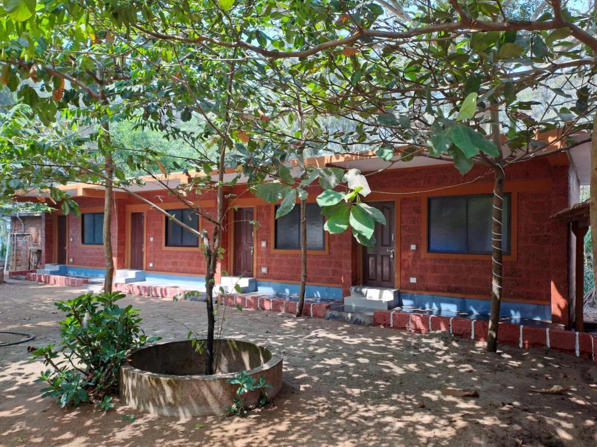 Kumta Palm Beach Resort מראה חיצוני תמונה